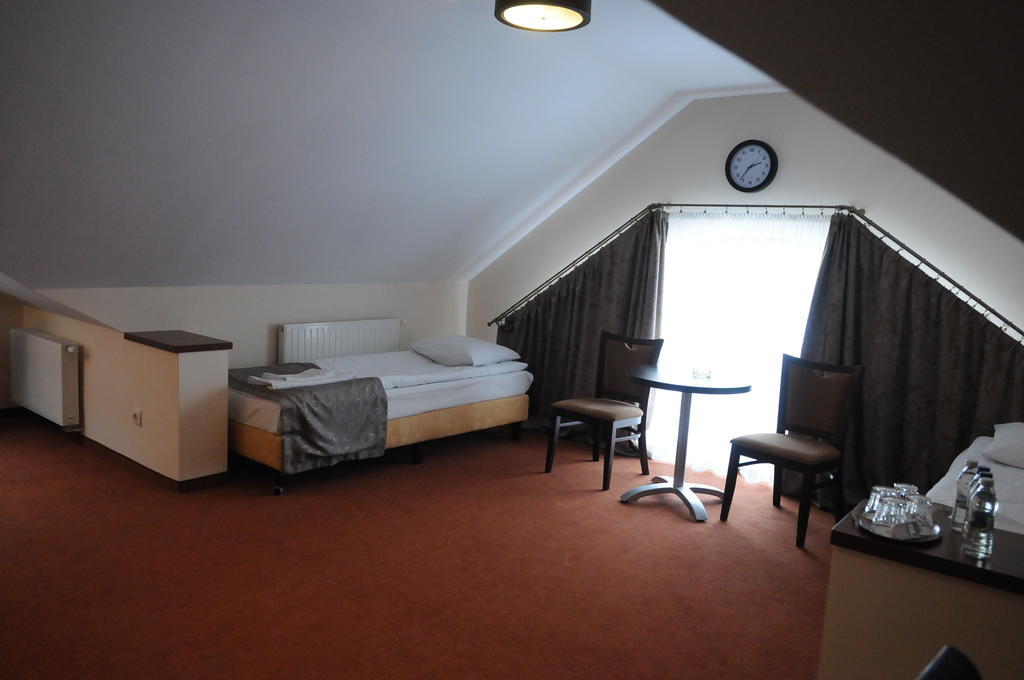 Hotel Martex Płońsk Rum bild