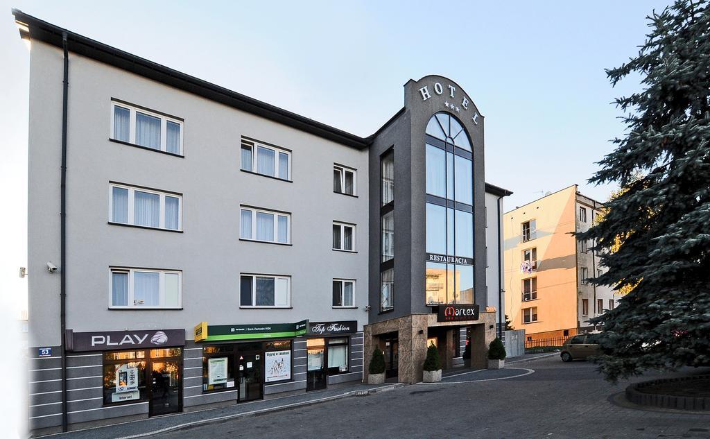 Hotel Martex Płońsk Exteriör bild